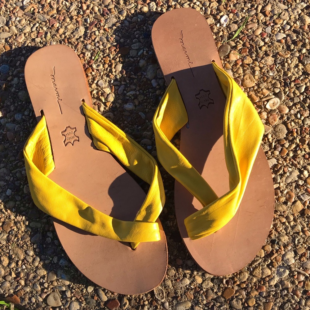 Marmi | Yellow Leather Strap Sandals🍍✨